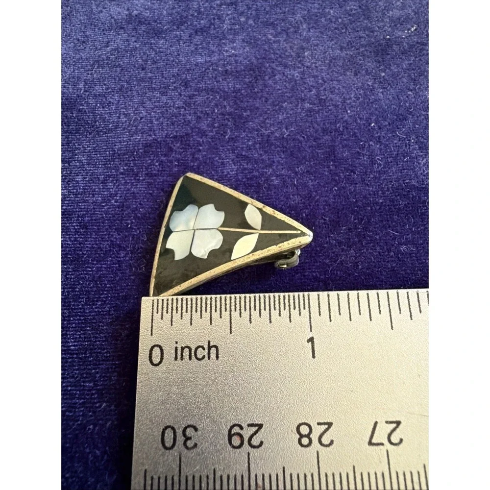 Vintage Alpaca Mexico Silver Abalone Flowers Inlay Clip-on Earrings